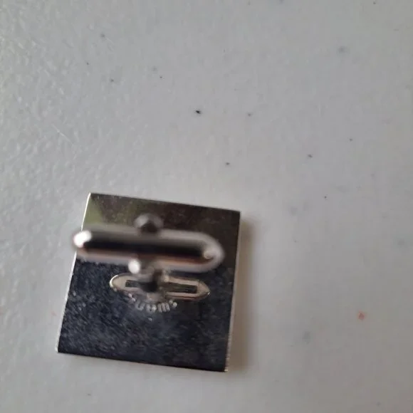 VTG Swank Silver-Tone Square Cufflinks Abstract Silhouettes 1" Men Formal Career - Picture 6 of 6